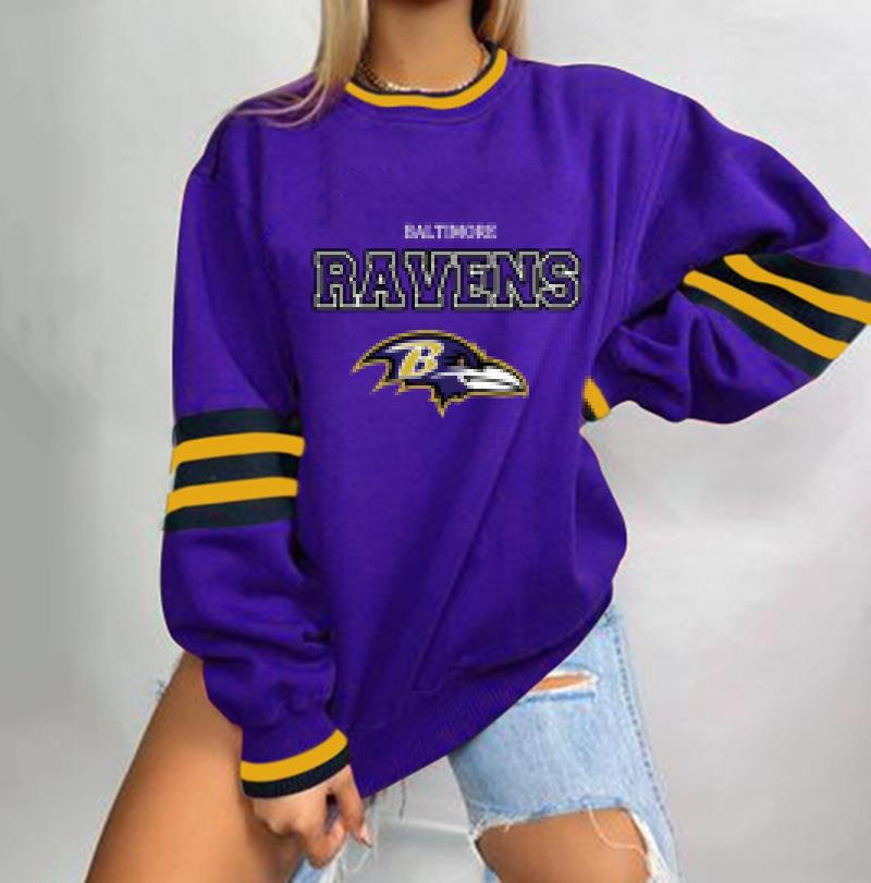 Loose-Fit NFL Graphic Long Sleeve Sweatshirt for Women